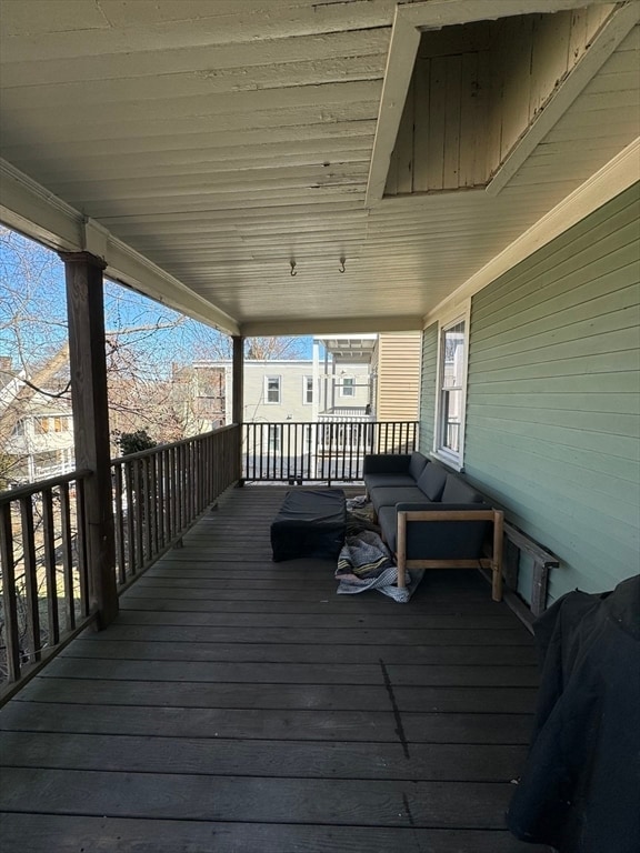 Building Photo - 32 Roseclair St