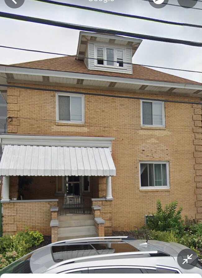 Primary Photo - 217 Halket St