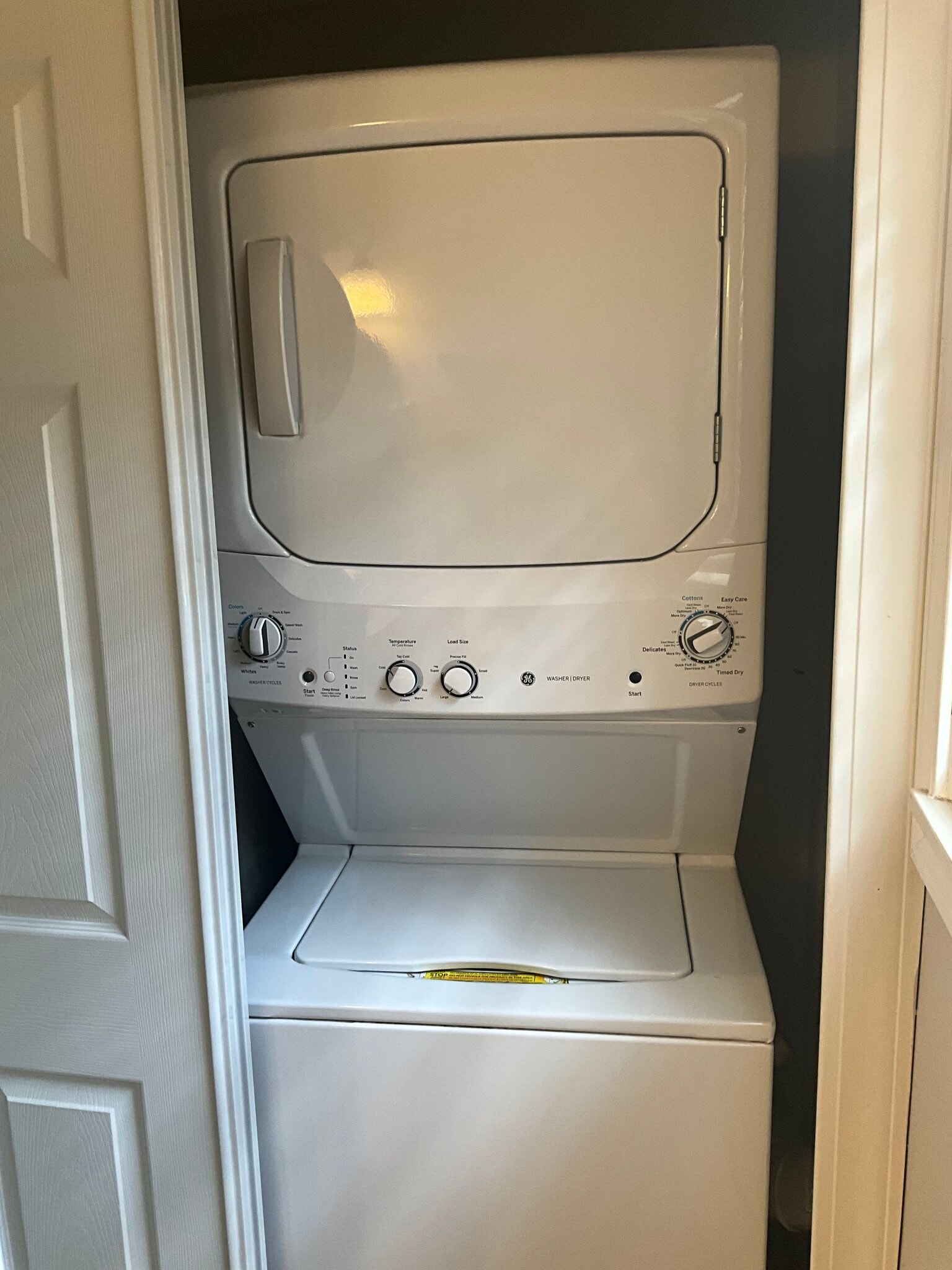 Laundry - 27796 Reo Rd