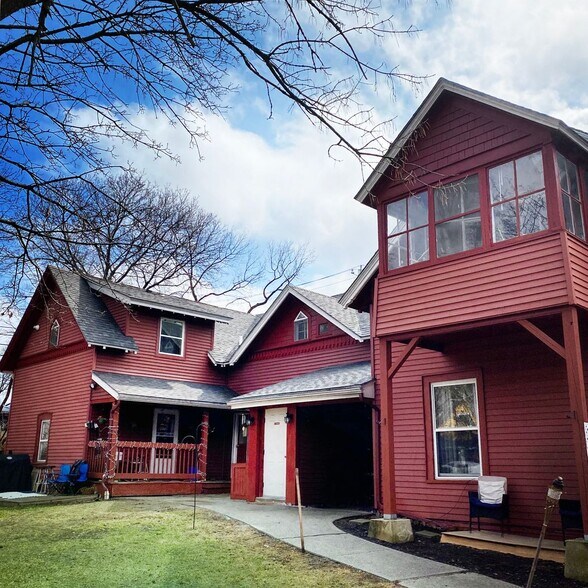 Building Photo - 188 Cliff St