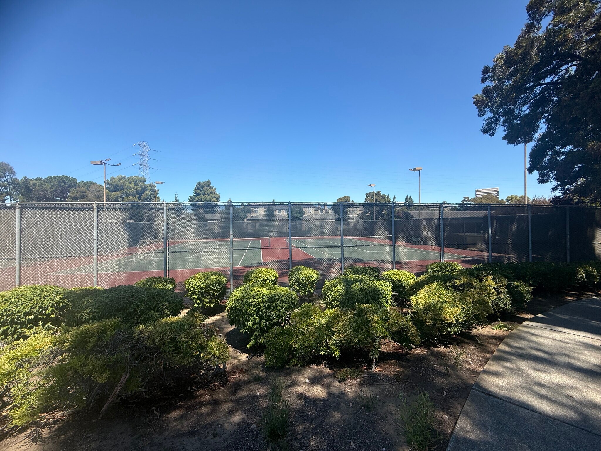 Tennis courts - 815 Sea Spray Ln