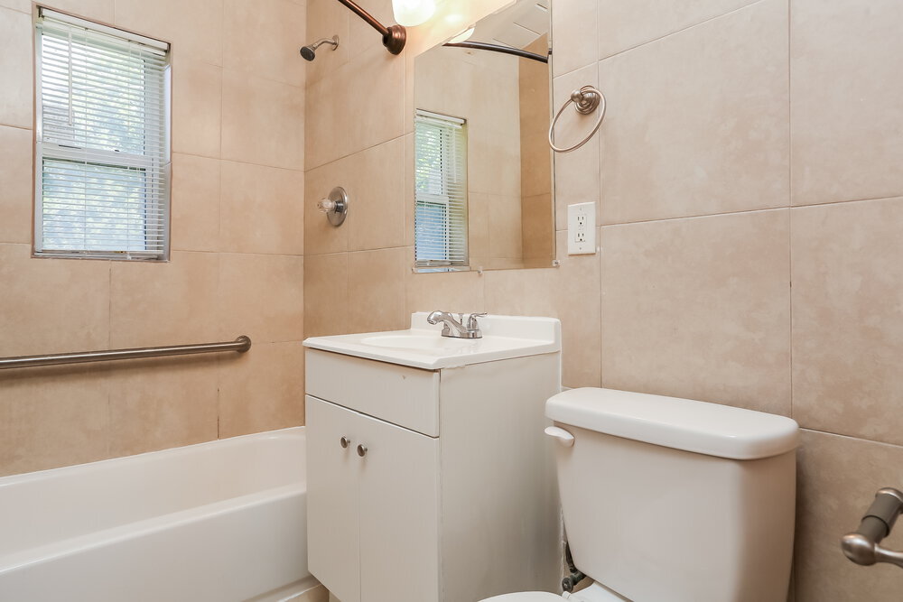 Building Photo - 1616 NW 16th St