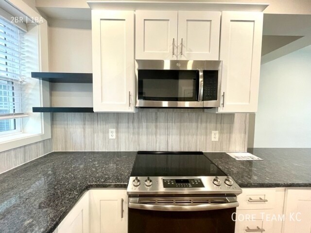 Building Photo - 920 Ward Pkwy