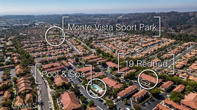 Building Photo - 19 Redbud