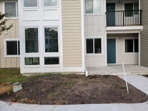 Building Photo - Mt Pleasant Aprtment