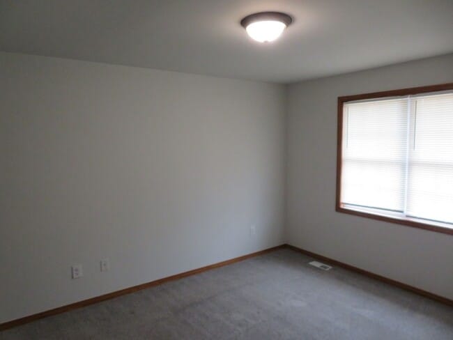 Building Photo - Hopewell, VA