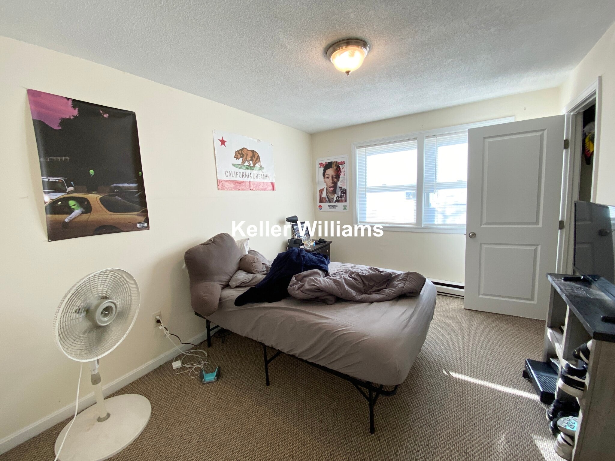 Building Photo - 41 Lawn St