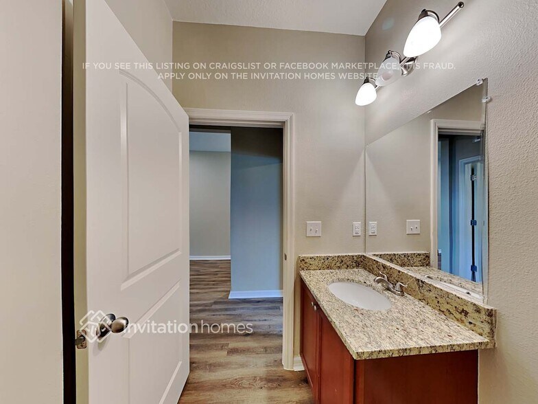 Building Photo - 9974 Bishop Creek Way