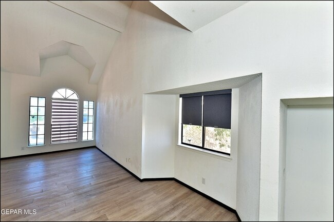 Building Photo - 7249 Imperial Ridge Dr