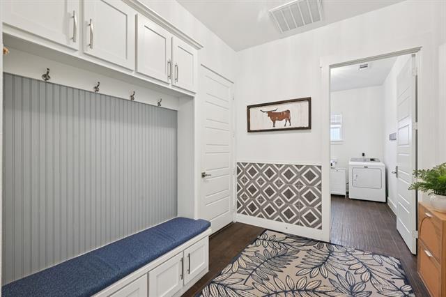 Building Photo - 1783 Canal St