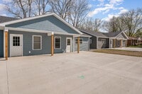 Building Photo - Newly Built 3-bedroom 2 bath Duplex $2200/...