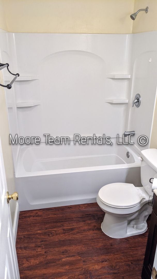 Building Photo - 3 Bed / 1 Bath House