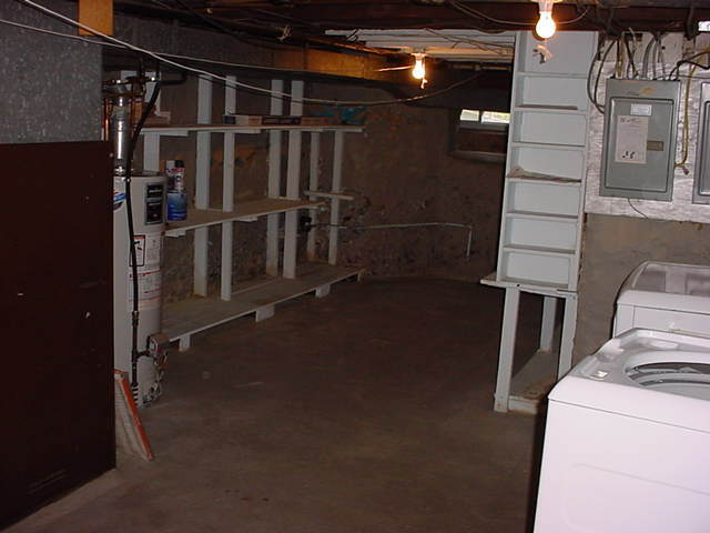 Building Photo - 719 Bethlehem Pike