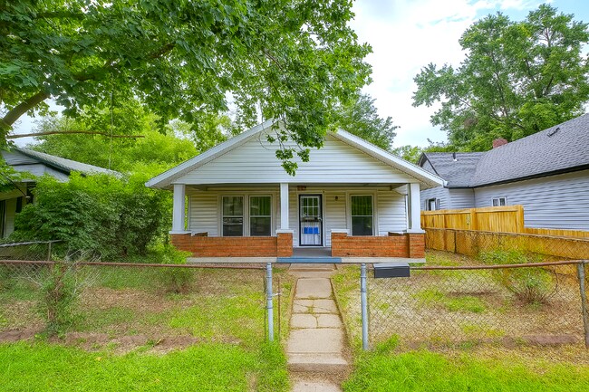 Building Photo - 849 S Belleview Pl