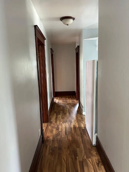 Building Photo - 742 E Stockbridge Ave