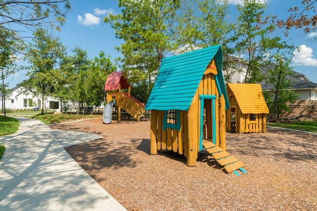 Building Photo - 28156 Graywood Dr