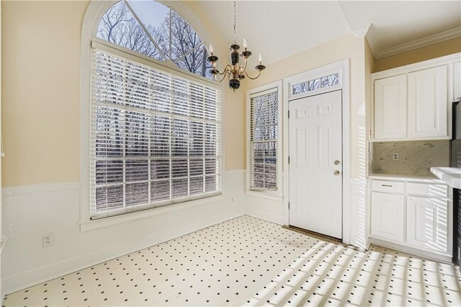 Building Photo - 500 Belgrave Ln