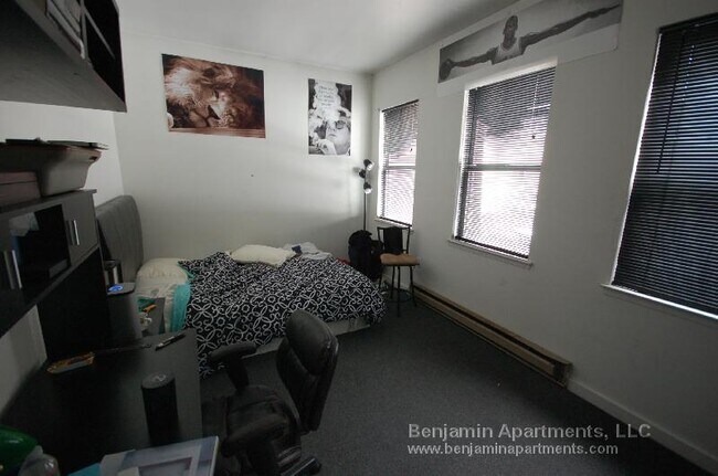 Building Photo - 774 Columbus Ave