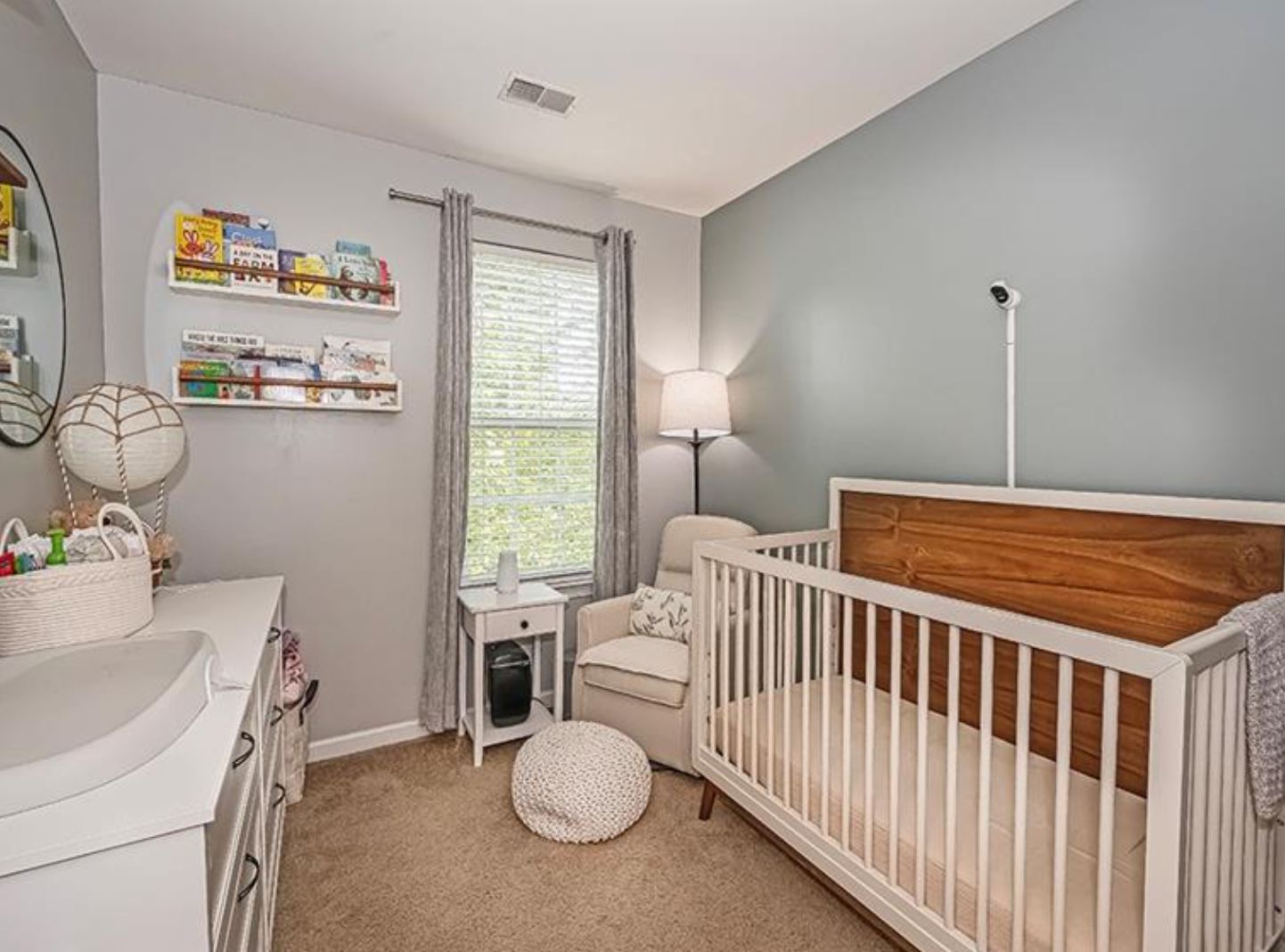 Building Photo - 307 Wealdstone Rd