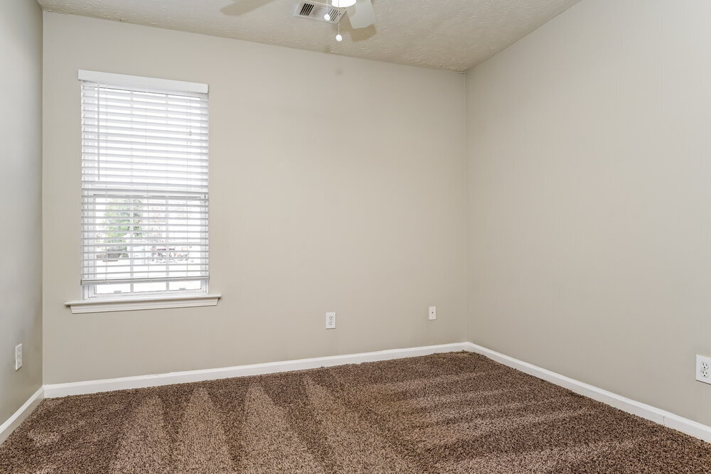 Building Photo - 1855 Neighborhood Walk