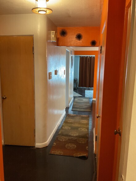 Building Photo - 7243 Dartmouth Ave