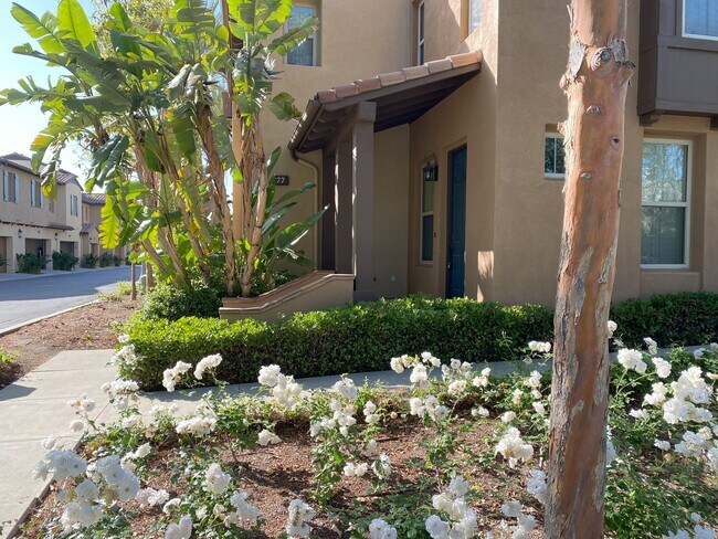 Building Photo - 77 Winding Way