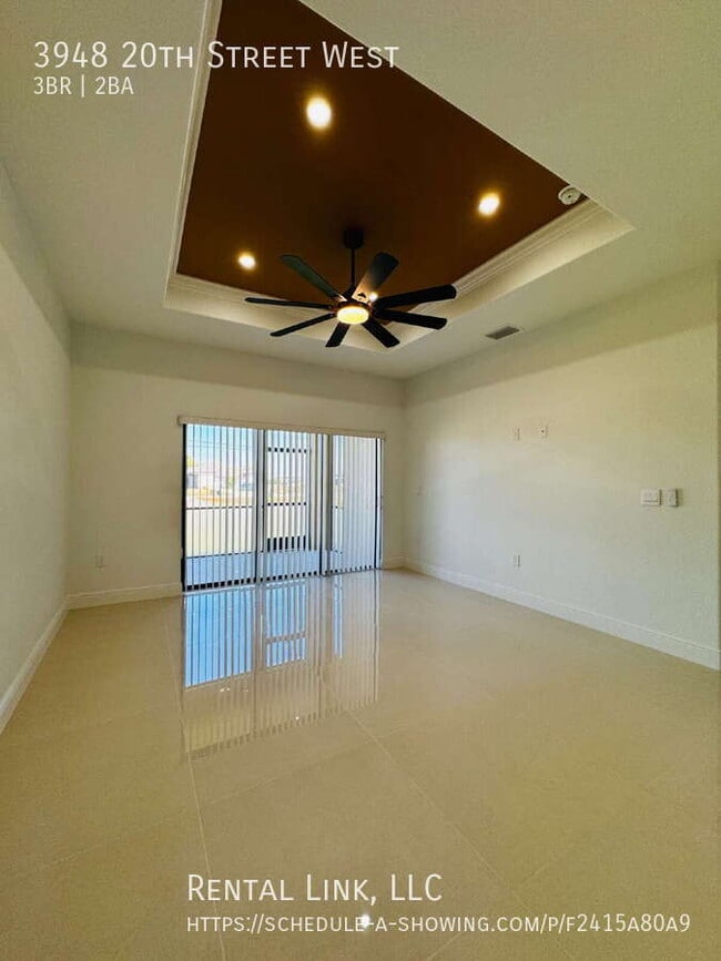 Building Photo - 3948 20th St W