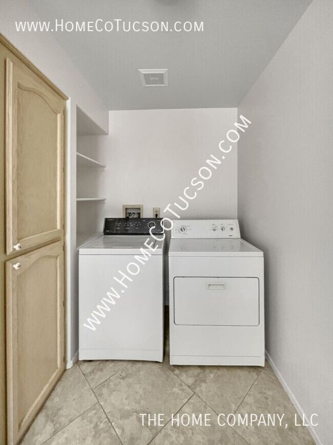 Building Photo - 37364 Arroyo Verde Dr