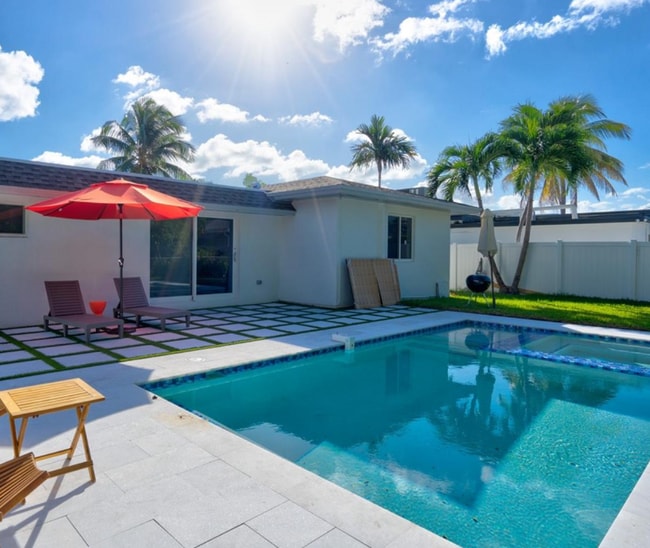Building Photo - 7528 Buccaneer Ave