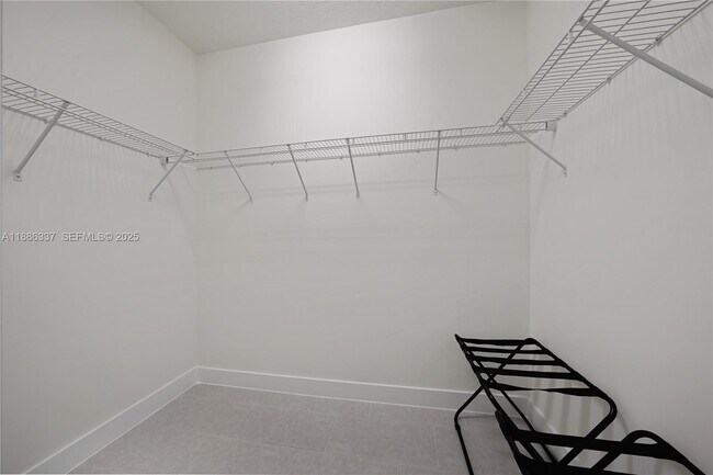 Building Photo - 8167 NW 41st St