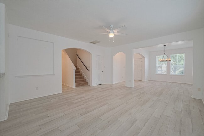 Building Photo - 23611 Plantation Pines Ln