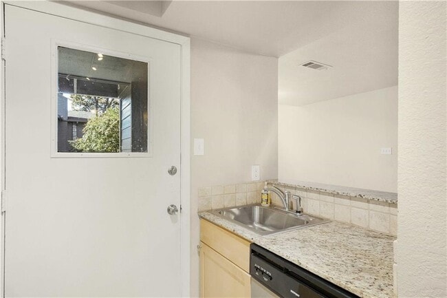 Building Photo - 3627 Menchaca Rd