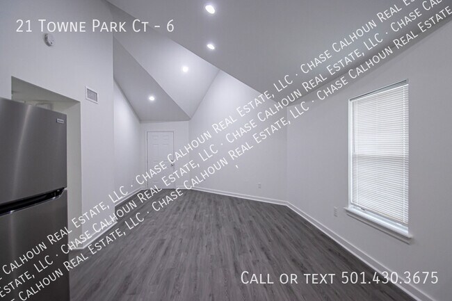 Building Photo - 21 Towne Park Ct