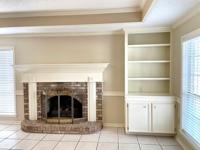 Building Photo - *MOVE IN SPECIAL* 3/2 Available for Rent in Madison! Cobblestone Subdivision