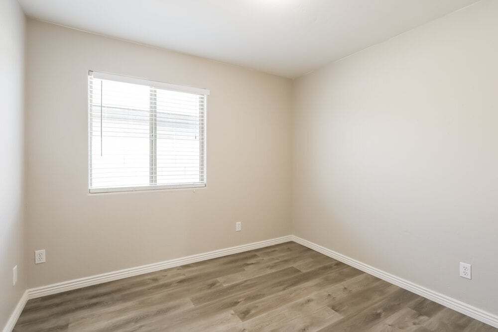 Building Photo - 7625 S Athel Tree Dr