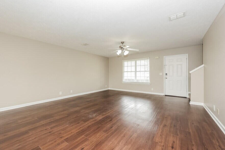 Building Photo - 1741 Elijah Ryan Dr