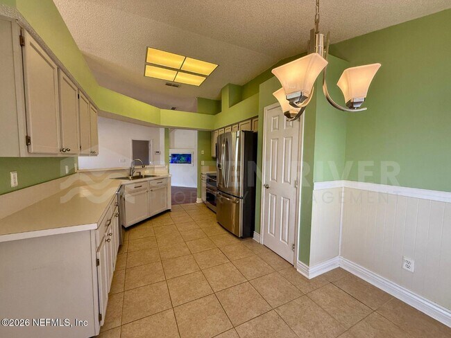 Building Photo - 2927 Waters View Cir