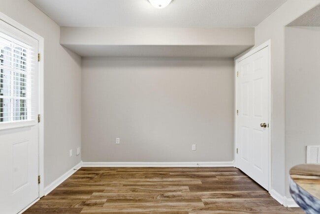 Building Photo - 2906 Blairdon Cir