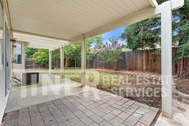 Building Photo - 149 Canberra Ct