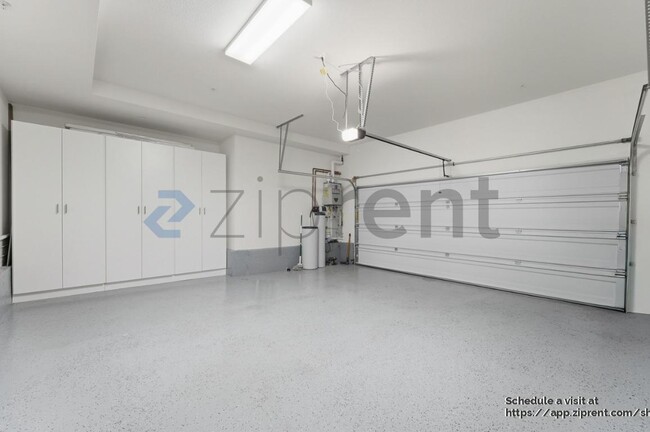 Building Photo - 7110 Calistoga Ln