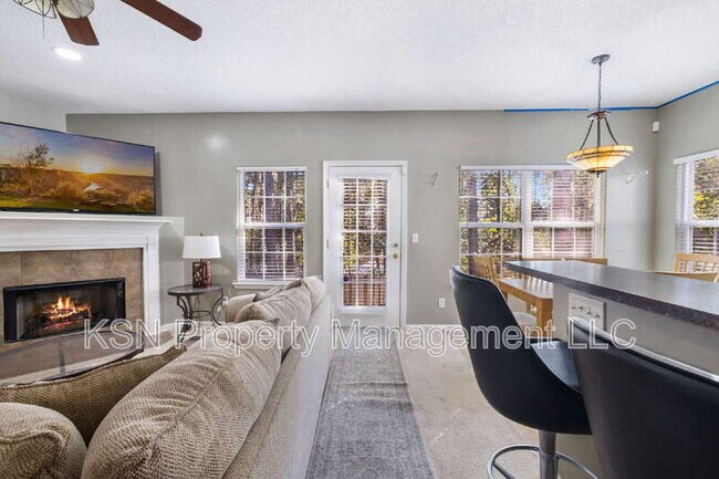 Building Photo - 13 Orchid Ln