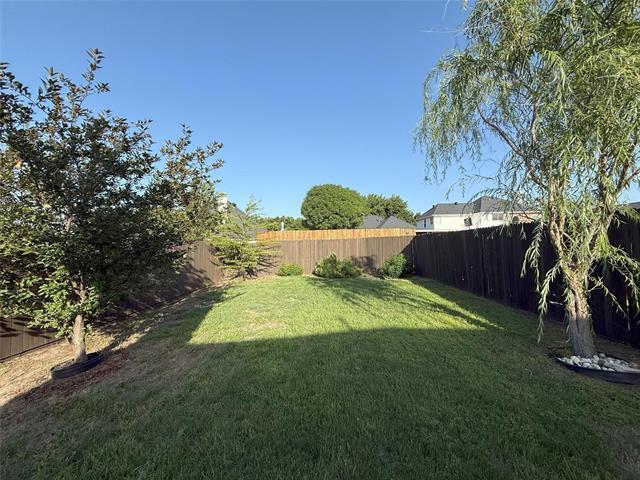 Building Photo - 8525 Clearcreek Cir