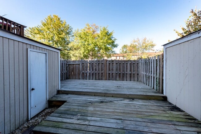 Building Photo - 4356 Pembrook Village Dr
