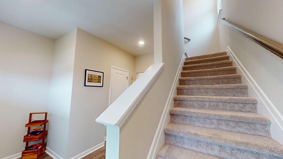 Building Photo - Towne Lakes Subdivision - Opelika