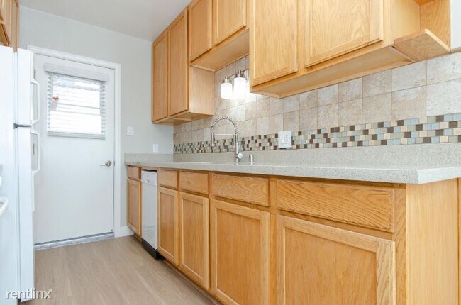 Building Photo - 3724 Inglewood Blvd