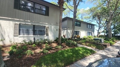 Building Photo - Conquistador 2 Bed 2 Bath - Just steps from the pool!