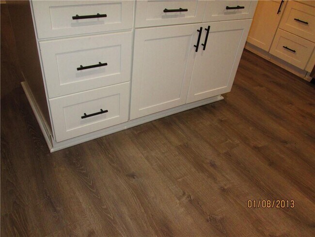 Building Photo - 6712 Ivy Log Dr SW