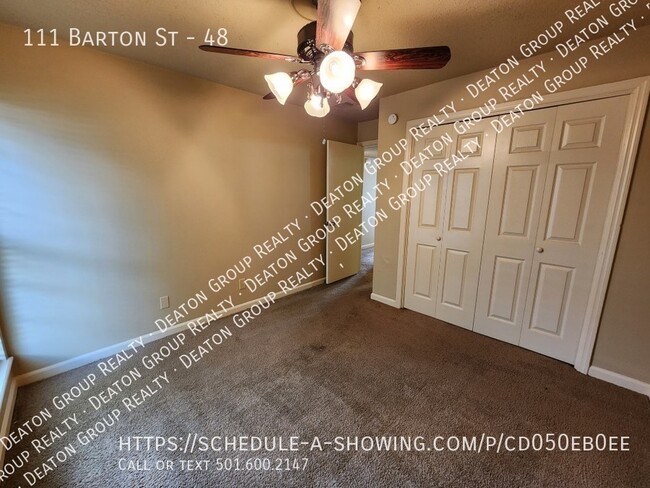 Building Photo - Welcome Home to Barton Oaks Apartments #48...