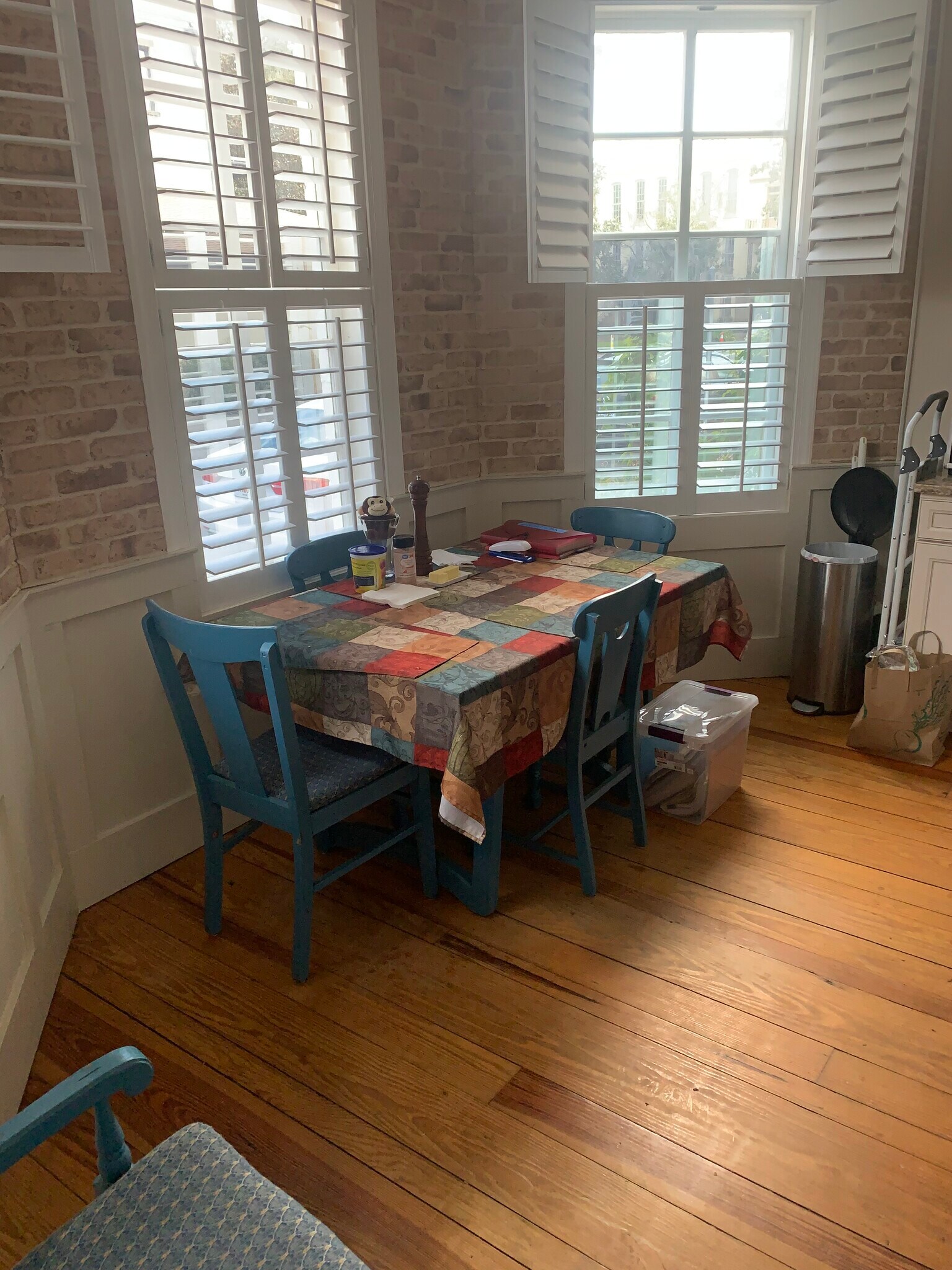 Building Photo - 245 Lincoln St