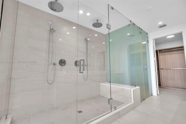 Building Photo - 151 N Seabreeze Blvd